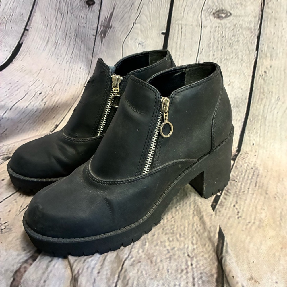VTG Y2K 90s City Limits Black Chunky Block Heel Zipper Ankle Boots Womens Sz 8.5
